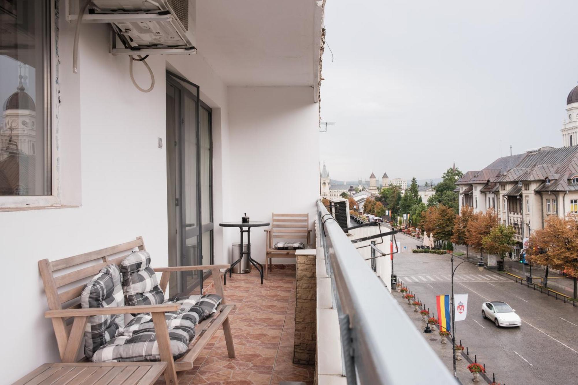 Konstanzer Stefan Cel Mare 15 Apartment ยาช ภายนอก รูปภาพ