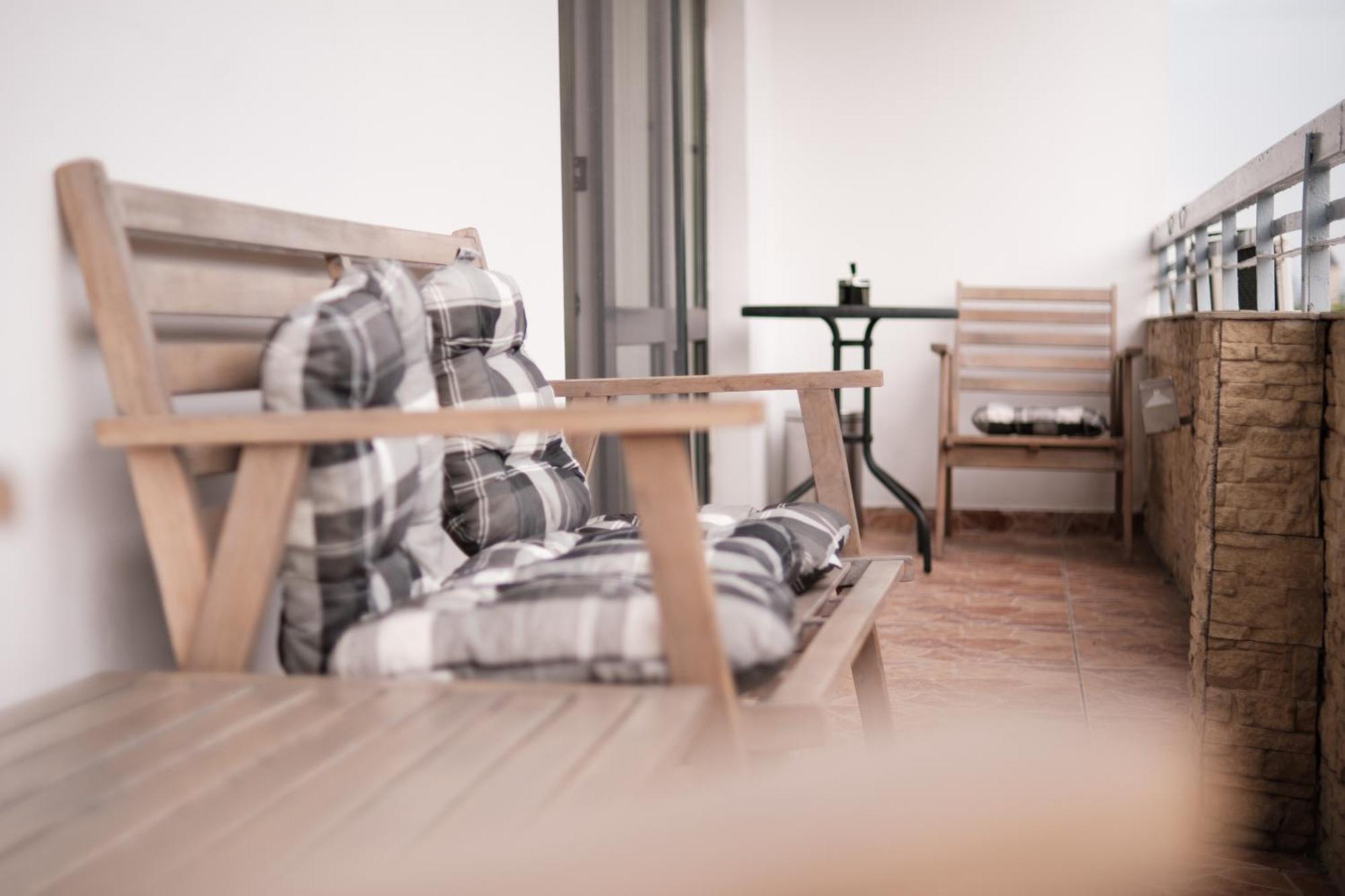 Konstanzer Stefan Cel Mare 15 Apartment ยาช ภายนอก รูปภาพ